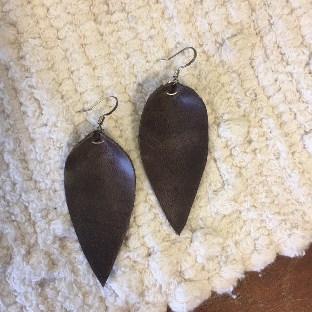 Brown Tear Drop Earrings